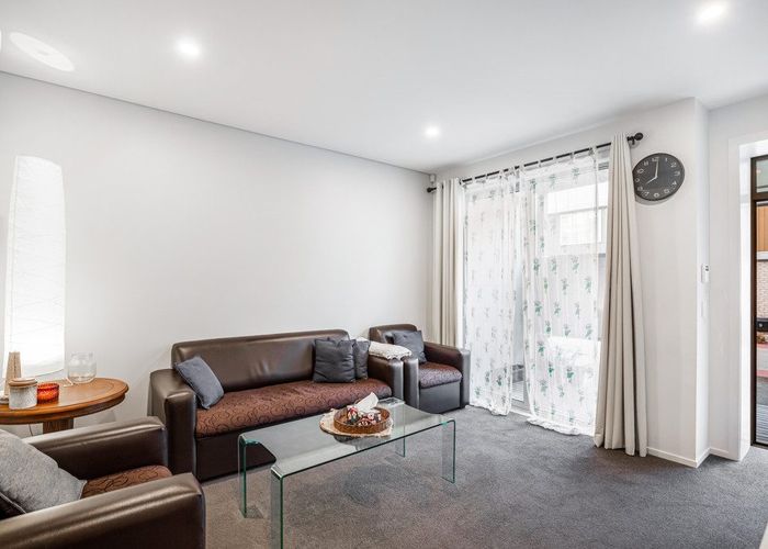  at 14 Ceramic Lane, New Lynn, Auckland