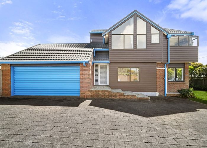  at 1/56 Aberdeen Road, Campbells Bay, North Shore City, Auckland