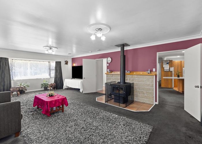  at 127 James Line, Kelvin Grove, Palmerston North, Manawatu / Whanganui
