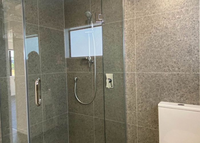  at B-1/10 John Walker Drive, Manurewa, Manukau City, Auckland