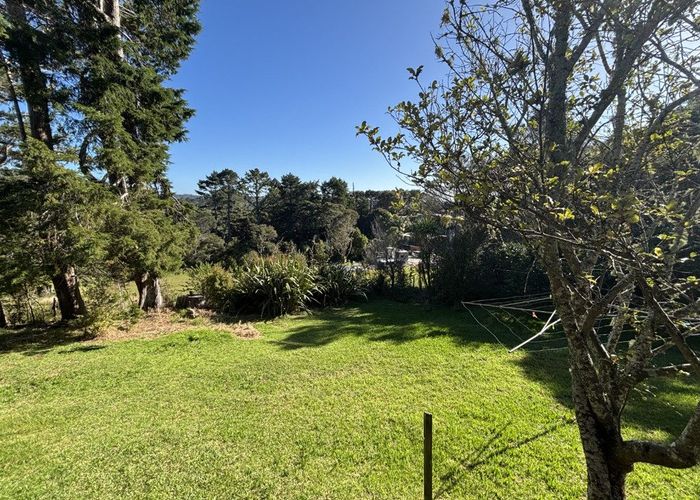  at 121A Forest Hill Road, Henderson, Waitakere City, Auckland