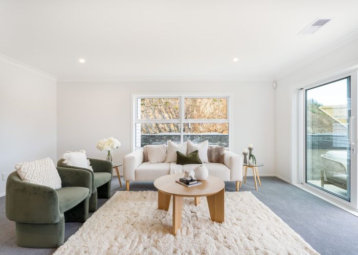  at 83 Queen Charlotte Drive, Aotea, Porirua, Wellington