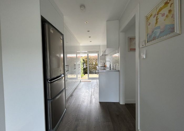  at 1/43 Abbotts Way, Remuera, Auckland
