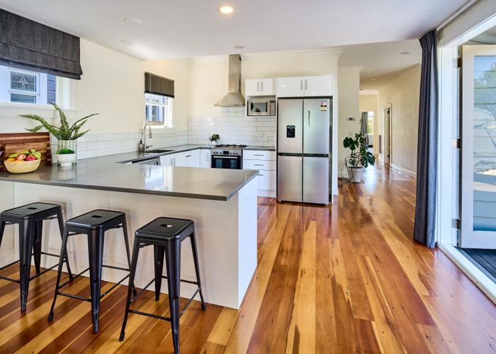  at 22 Central Terrace, Alicetown, Lower Hutt, Wellington