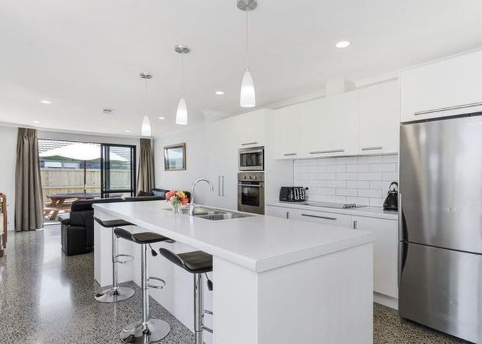  at 9  Kamahi Crescent, Papamoa, Tauranga, Bay Of Plenty