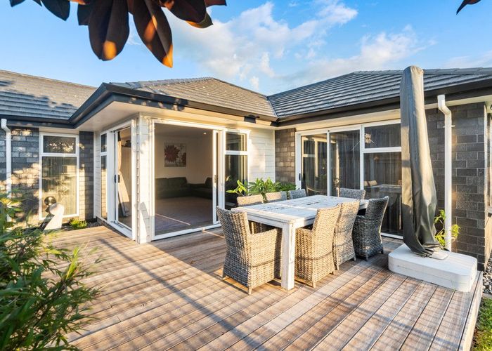  at 14 Celmisia Retreat, Papamoa Beach, Tauranga, Bay Of Plenty