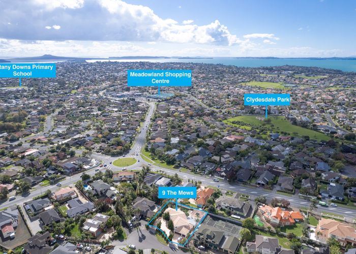  at 9 The Mews, Shamrock Park, Auckland