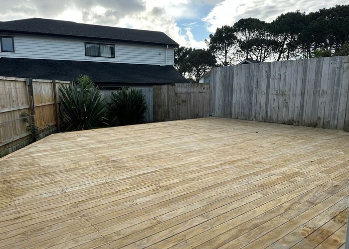  at 77 Granville Drive, Massey, Waitakere City, Auckland