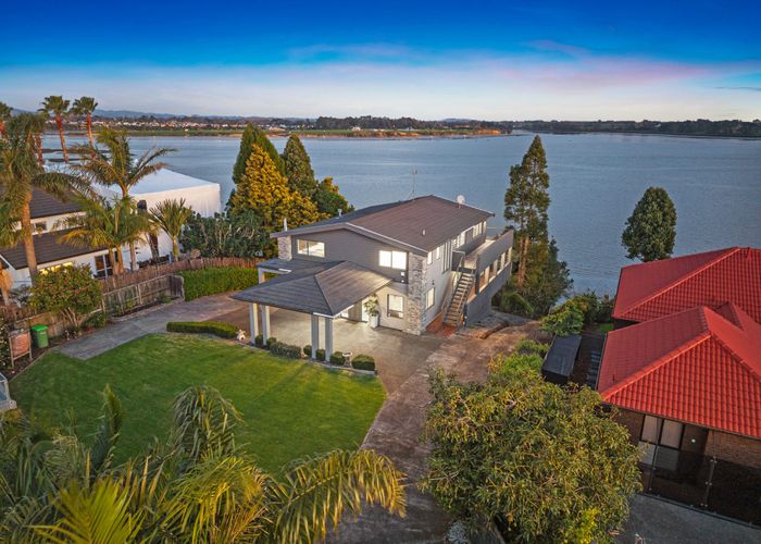  at 10 Elana Court, Conifer Grove, Papakura, Auckland