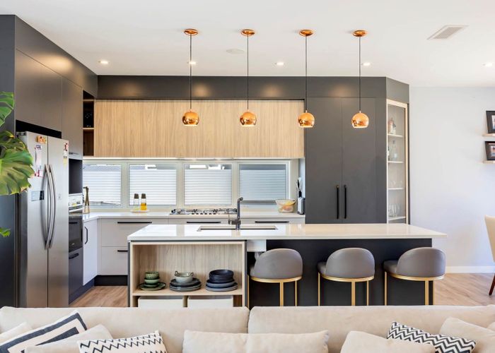  at 144 Astley Avenue, New Lynn, Auckland