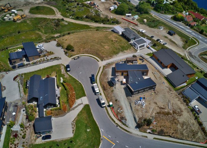  at 10 Red Deer Rise, Kelvin Heights, Queenstown