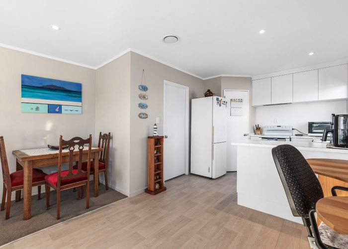  at 17A Meander Drive, Welcome Bay, Tauranga, Bay Of Plenty