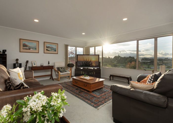  at 2 Worsley Way, Bellevue, Tauranga