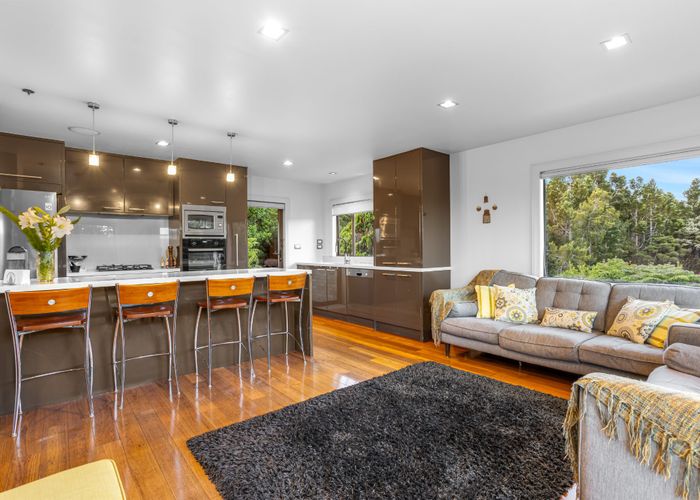  at 14 Portsea Place, Chatswood, North Shore City, Auckland