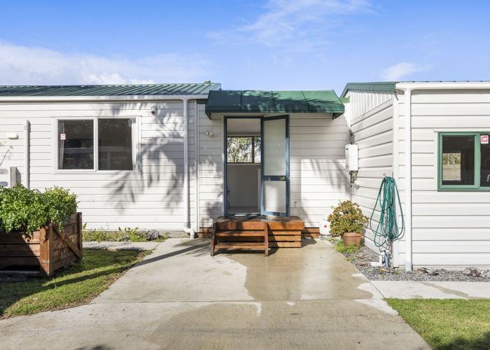  at 11 Second Avenue, Waiuku