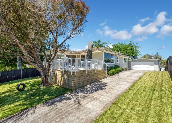  at 17 Advene Road, Cockle Bay, Auckland