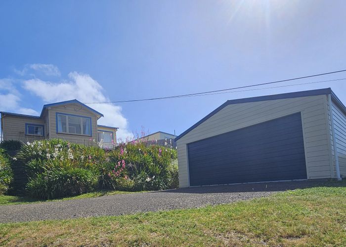  at 609 Waitarere Beach Road, Waitarere Beach, Horowhenua, Manawatu / Whanganui
