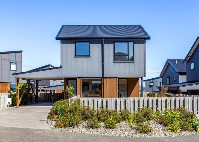  at 14 Astelia Way, Woodridge, Wellington, Wellington