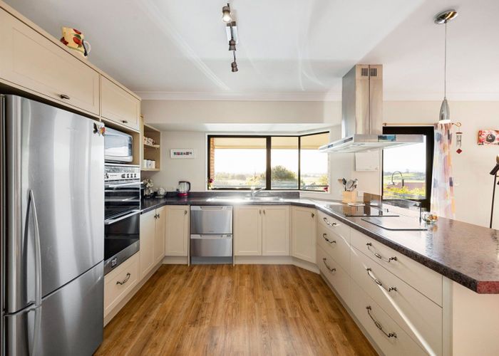  at 6 Tironui Terrace, Western Heights, Hamilton, Waikato