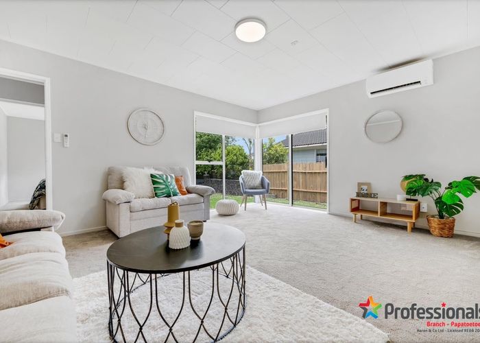  at 2 Misty Place, Papatoetoe, Auckland