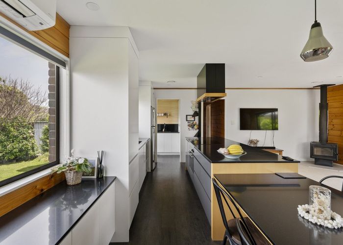  at 62 Barrett Road, Whalers Gate, New Plymouth