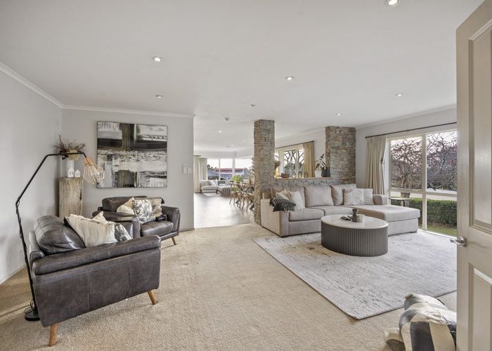  at 1 Orlando Close, Frankleigh Park, New Plymouth, Taranaki
