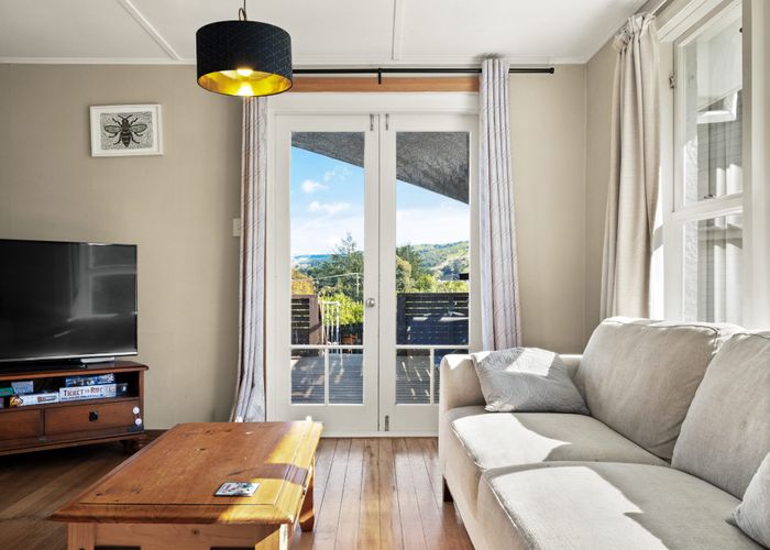  at 15 Thomas Street, Waikouaiti, Waikouaiti
