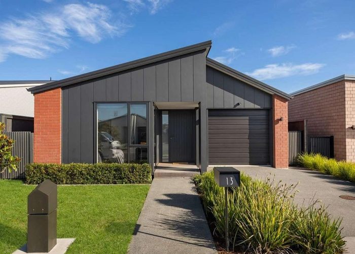  at 13 Sierra Way, Ramarama, Drury