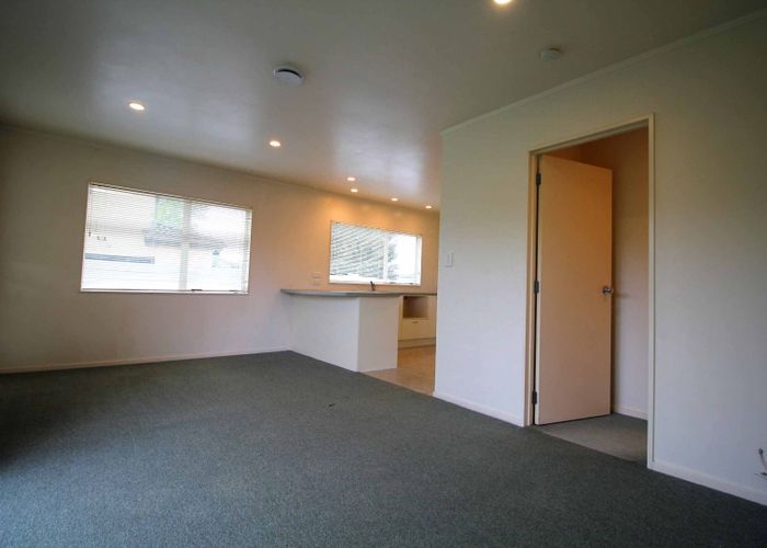  at 27 Coniston Avenue, Te Atatu South, Auckland