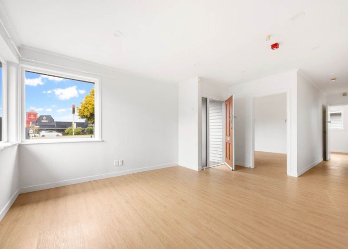  at 104 Lincoln Road, Henderson, Waitakere City, Auckland