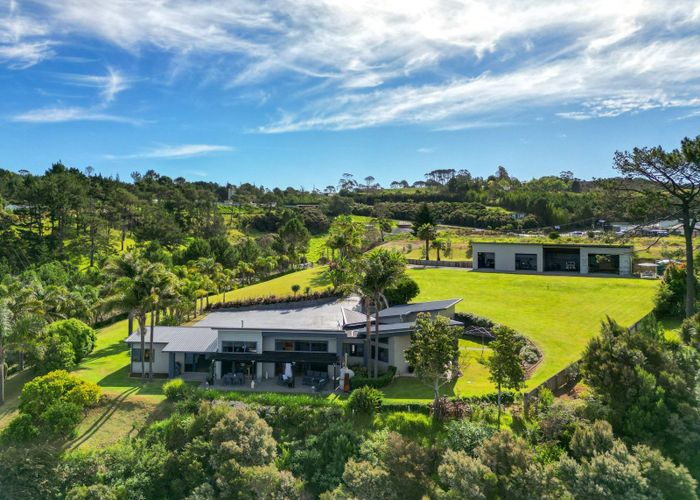  at 10 Waterfront Drive, Mangonui, Mangōnui