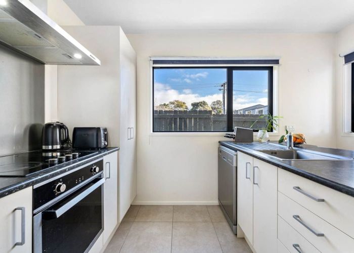  at 164 Barrack Road, Mt Wellington, Auckland