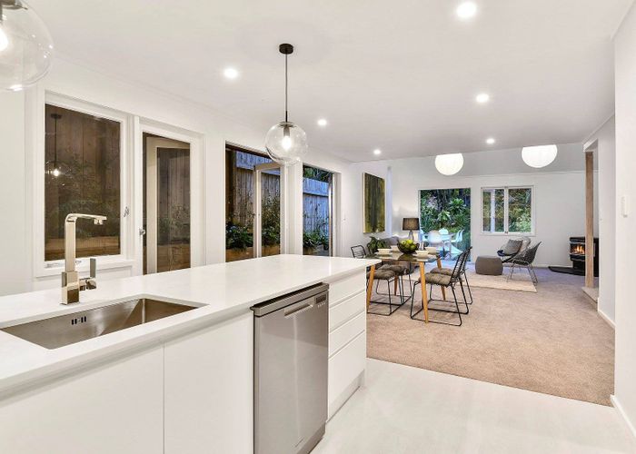  at 3/68 Braemar Road, Castor Bay, Auckland