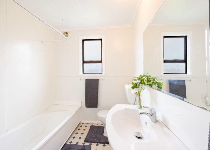  at 302 Lumsden Road, Akina, Hastings, Hawke's Bay