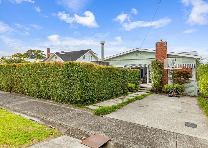  at 41 Hanlon Crescent, Narrow Neck, Auckland
