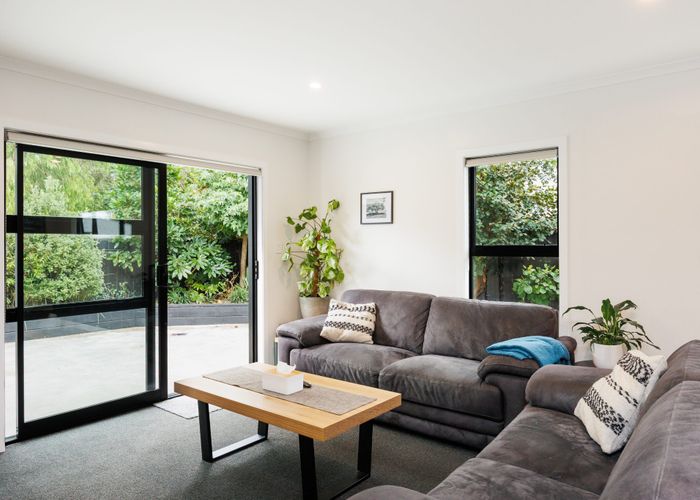  at 24B Roberts Line, Kelvin Grove, Palmerston North