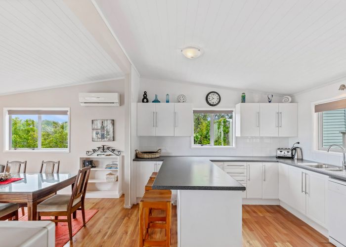  at 13 Marama Avenue, Surfdale, Waiheke Island, Auckland