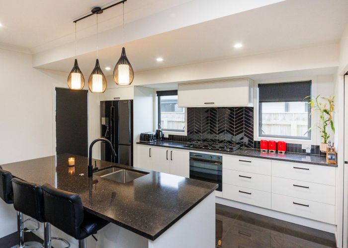  at 12 Ivy Lane, Kelvin Grove, Palmerston North