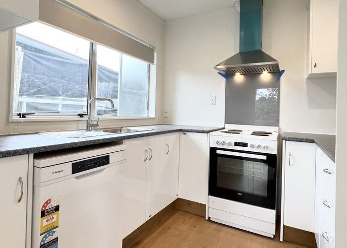  at 7 Becroft Drive, Forrest Hill, North Shore City, Auckland