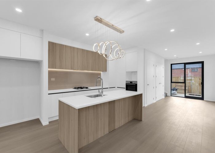  at 14 Waimarie Drive, Drury, Papakura, Auckland