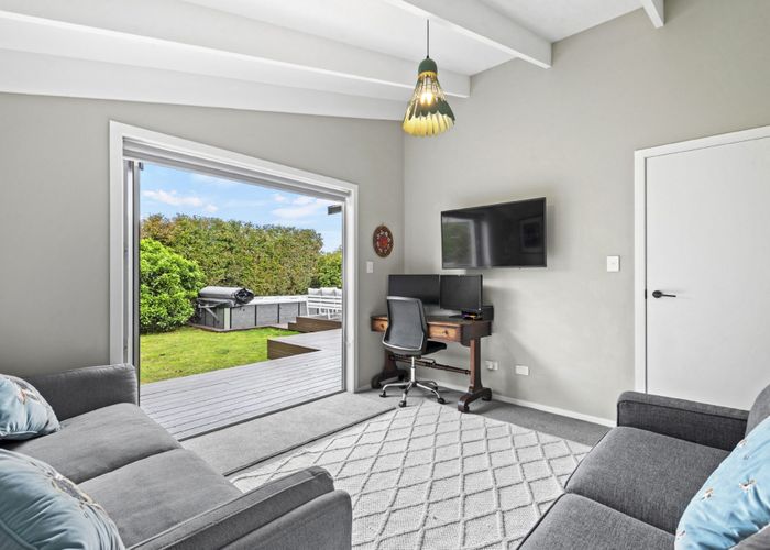  at 37 Belle Vue Avenue, Northcote Point, Auckland