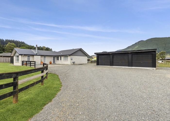  at 11 Robertson Mill Place, Rai Valley