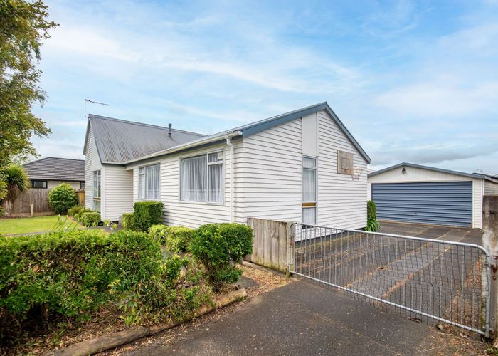 at 7 Crosher Place, Silverdale, Hamilton, Waikato