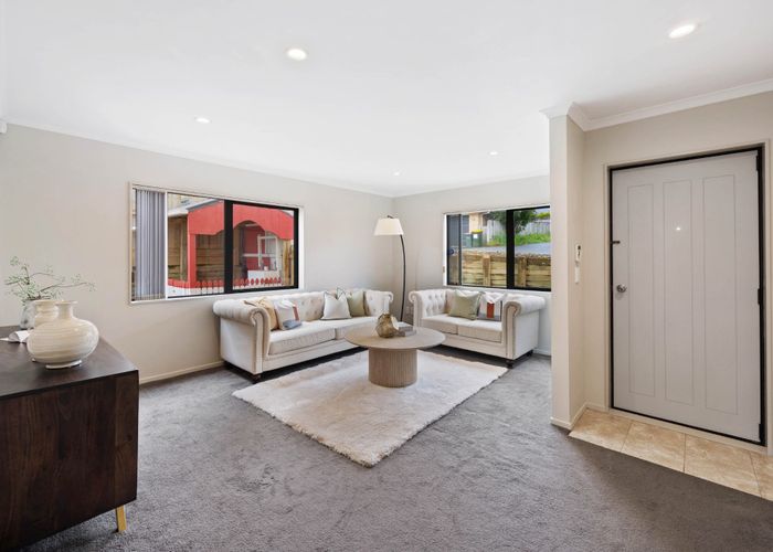  at 18 Andover Way, Goodwood Heights, Manukau City, Auckland