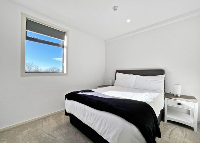  at 2/378 Worcester Street, Linwood, Christchurch City, Canterbury