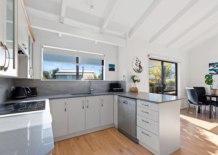  at 954B Papamoa Beach Road, Papamoa, Tauranga