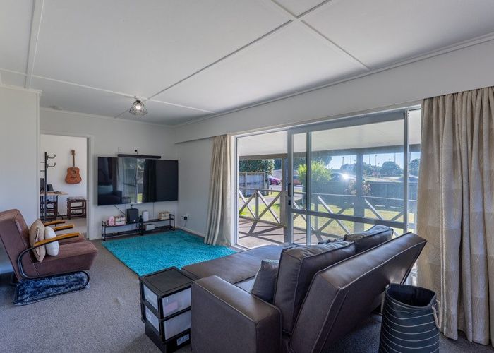  at 30 Donovan Road, Paraparaumu Beach, Kapiti Coast, Wellington