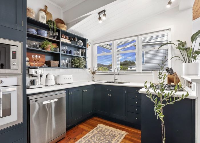  at 647 Swanson Road, Swanson, Auckland