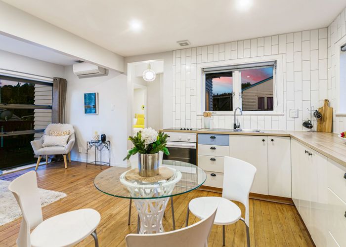  at 1/637 Swanson Rd, Swanson, Waitakere