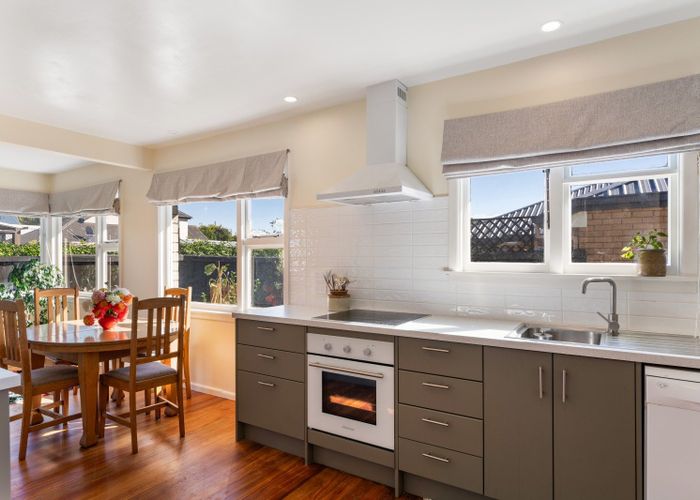  at 14 Coniston Avenue, Ilam, Christchurch City, Canterbury